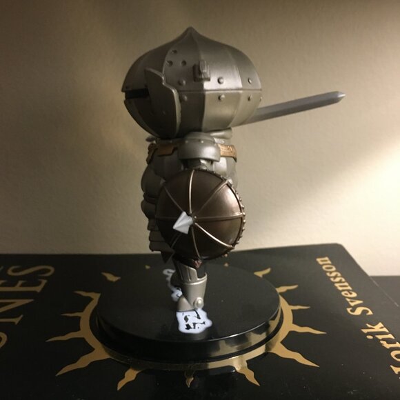 Official Actoys Dark Souls Figurine Siegmeyer of Catarina - Picture 3 of 16